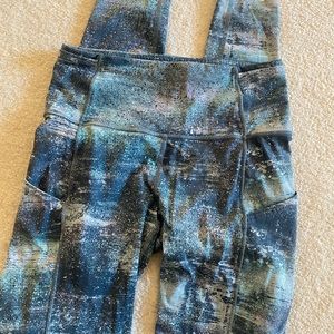 Lululemon high-rise fast and free, Like New condition, size 6